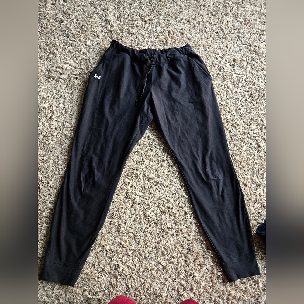 Womens UA vanish joggers